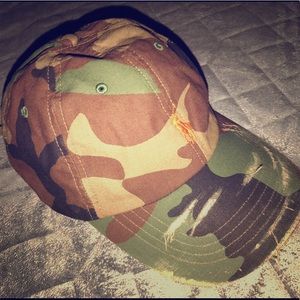 Men’s Polo Camouflage Hat